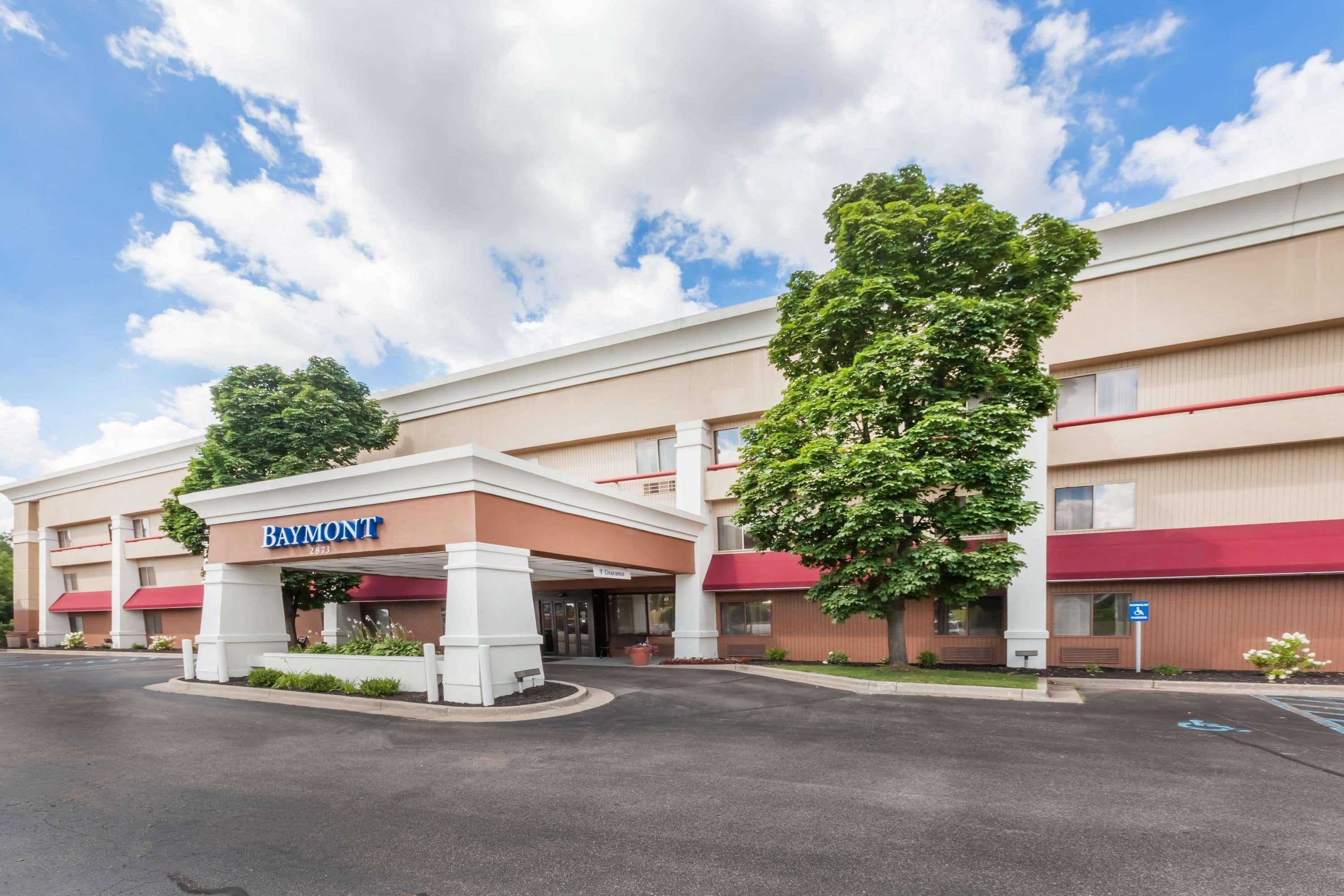 Baymont By Wyndham Grand Rapids Airport Hotel Cascade Kültér fotó