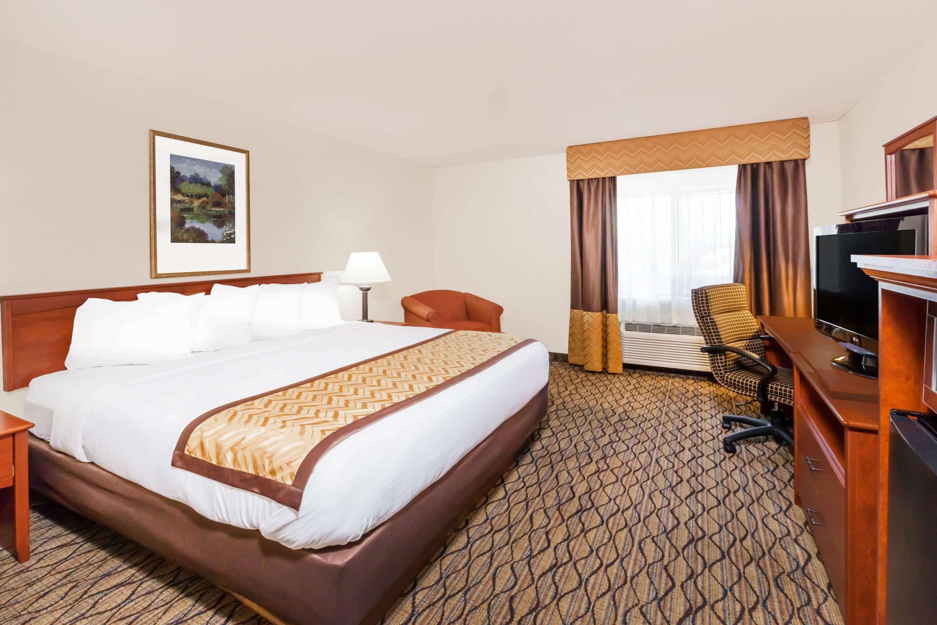 Baymont By Wyndham Grand Rapids Airport Hotel Cascade Kültér fotó